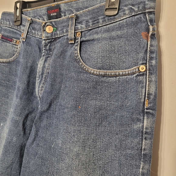 Tommy Hilfiger Dark Wash Vintage Jean Shorts - Picture 5 of 9